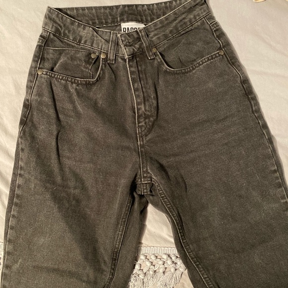 Ragged Priest distressed black mom jeans - Picture 4 of 7